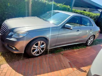 Usata Mercedes E250 Avantgarde 204 CV (150 kW) 2009 Grigio Berlina