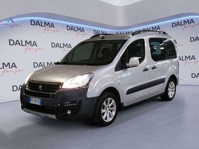 Usata Peugeot Partner Outdoor 120 CV (88 kW) 2016 Argento Monovolume