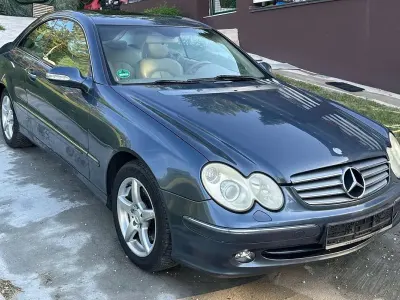 Usata Mercedes CLK320 Avantgarde 218 CV (160 kW) 2002 Coupé