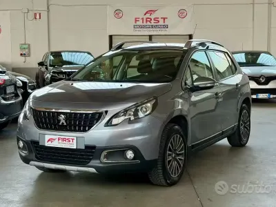 Usata Peugeot 2008 Active 83 CV (61 kW) 2019 Grigio SUV