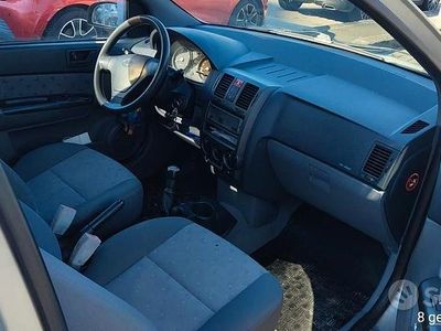Usata Hyundai Getz 66 CV (48 kW) 2003 Grigio Utilitaria