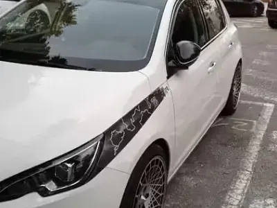 Usata Peugeot 308 120 CV (88 kW) 2015 Bianco Berlina