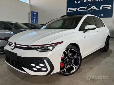 Usata VW Golf VIII GTI 265 CV (194 kW) 2025 Bianco Berlina