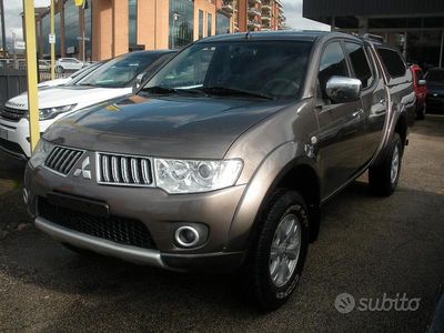 Usata Mitsubishi L200 Intense 137 CV (100 kW) 2013 Marrone Pick-up