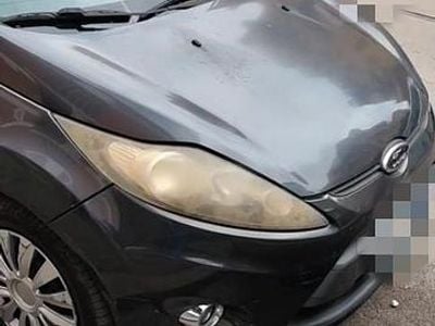 Usata Ford Fiesta 58 CV (42 kW) 2009 Grigio Utilitaria