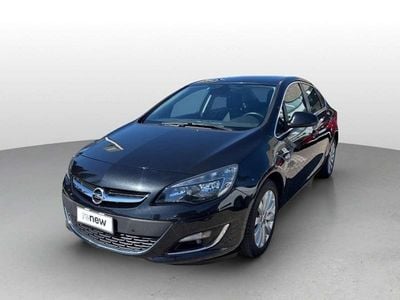 Usata Opel Astra Cosmo 140 CV (102 kW) 2015 Nero Berlina