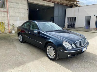 Mercedes E270