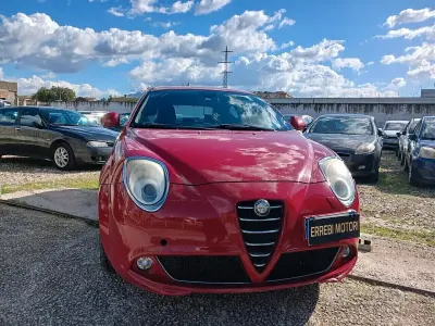 Usata Alfa Romeo MiTo Distinctive 120 CV (88 kW) 2009 Rosso Utilitaria