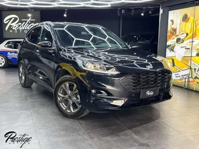 Usata Ford Kuga ST-Line 152 CV (111 kW) 2024 Nero SUV