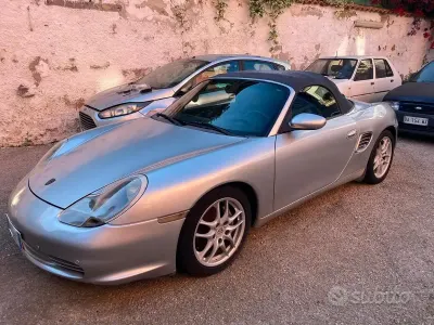 Usata Porsche Boxster 240 CV (176 kW) 2005 Grigio Cabrio