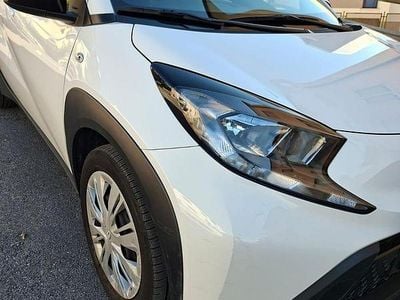 Usata Toyota Aygo X Active 72 CV (52 kW) 2022 Bianco SUV