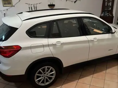 Usado BMW X1 Advantage 150 HP (110 kW) 2017 Branco SUV