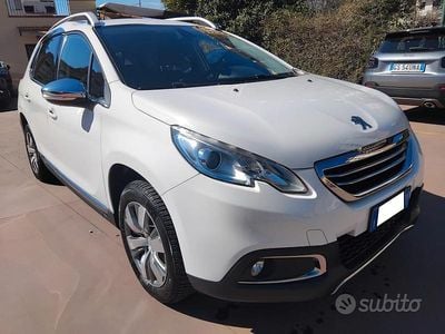 Usata Peugeot 2008 110 CV (80 kW) 2015 Bianco SUV