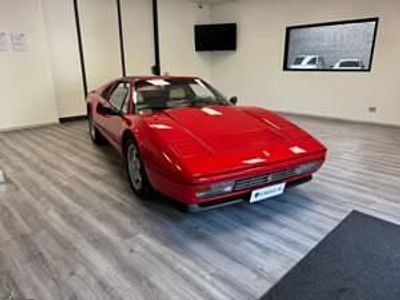 Usata Ferrari 328 270 CV (198 kW) 1988 Rosso Cabrio