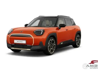 Nuova Mini Aceman Favoured 135 kW (184 CV) 2026 Rosso SUV