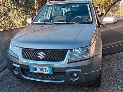 Usata Suzuki Vitara 2008 Grigio SUV