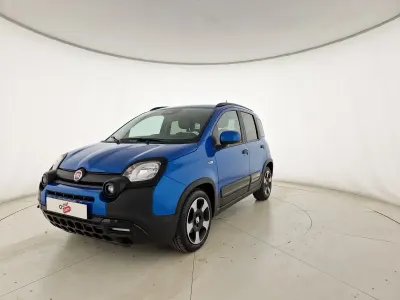 Usata Fiat Panda Cross Cross 70 CV (51 kW) 2025 Bleu Utilitaria