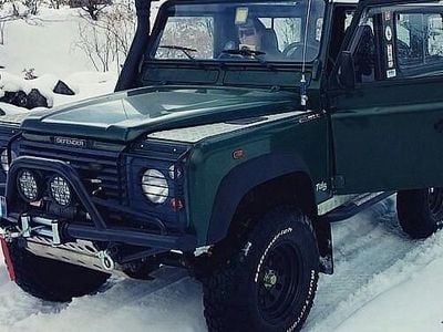 Usata Land Rover Defender 122 CV (89 kW) 2001 Verde Station wagon