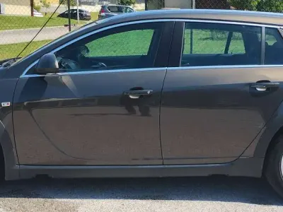 Usata Opel Insignia Cosmo 163 CV (119 kW) 2014 Grigio Station wagon