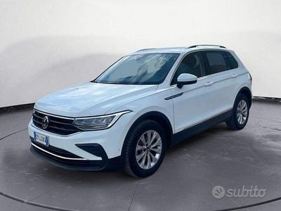 Usata VW Tiguan Life 150 CV (110 kW) 2022 Bianco SUV