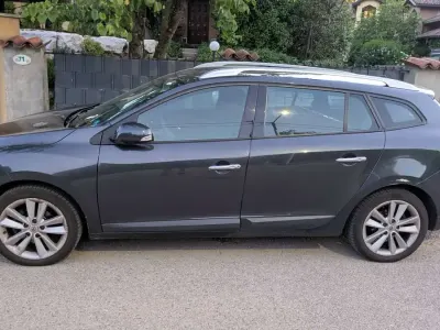 Usata Renault Mégane GrandTour Dynamique 110 CV (80 kW) 2009 Grigio Station wagon