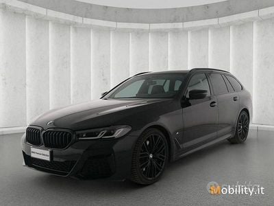 Usata BMW 540 M Sport 340 CV (250 kW) 2022 Nero Station wagon