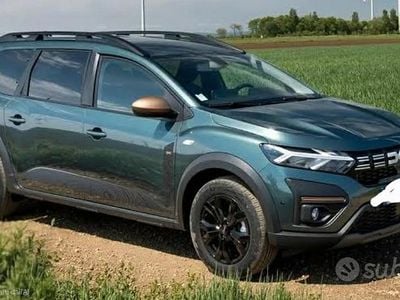 Usata Dacia Jogger Extreme 2024 Verde Monovolume