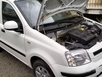 Usata Fiat Panda 69 CV (50 kW) 2011 Bianco Utilitaria