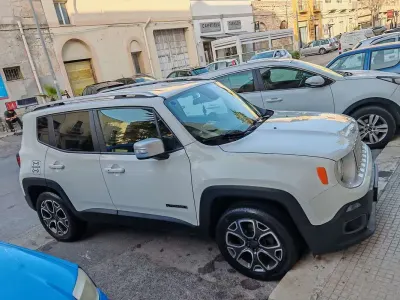Usata Jeep Renegade Limited 140 CV (102 kW) 2017 SUV