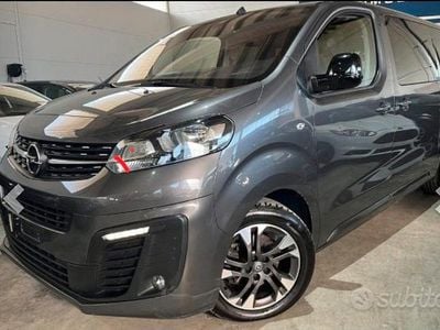 Usata Opel Zafira Life Edition 145 CV (106 kW) 2022 Grigio Monovolume