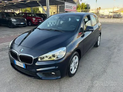 Usata BMW 216 Active Tourer Advantage 116 CV (85 kW) 2015 Bluazzurro Monovolume