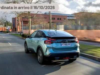 Usata Citroën e-C4 61 kW (84 CV) 2024 Argento Berlina