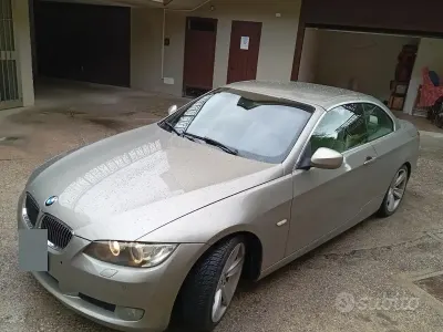 Usata BMW 320 Cabriolet 177 CV (130 kW) 2009 Cabrio