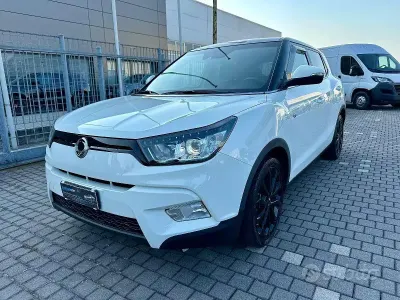 Usata SsangYong Tivoli 116 CV (85 kW) 2017 Bianco SUV