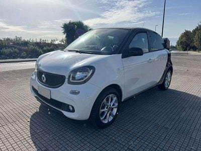 Bianco Usata 2016 Smart ForFour Passion Utilitaria | 9900 € (Buon prezzo)
