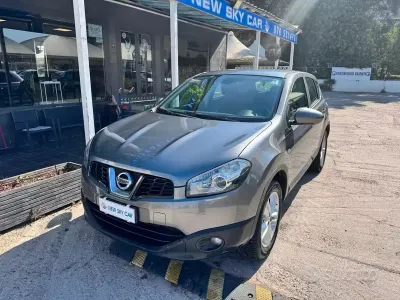 Usata Nissan Qashqai Tekna 110 CV (80 kW) 2011 Grigio SUV