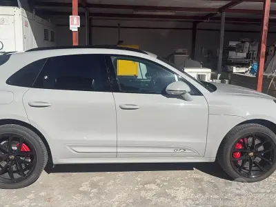 Usata Porsche Macan 441 CV (324 kW) 2023 Grigio SUV