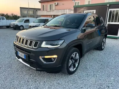 Usata Jeep Compass Limited 140 CV (102 kW) 2019 Marrone SUV