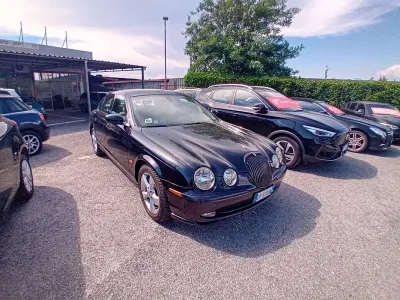 Usata Jaguar S-Type S 238 CV (175 kW) 2002 Nero Berlina