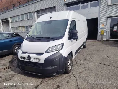 Usata Citroën Jumper 140 CV (102 kW) 2024 Bianco Monovolume