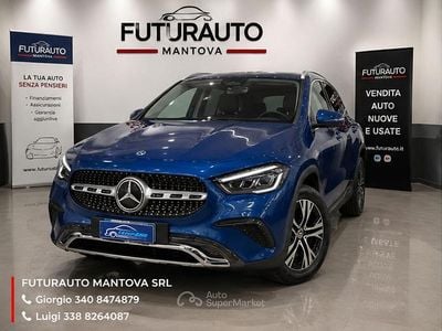 Käytetty Mercedes GLA200 AMG Line Premium Plus 150 HP (110 kW) 2023 Sininen Katumaasturi
