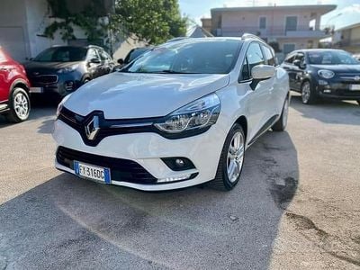 Usata Renault Clio GrandTour 75 CV (55 kW) 2019 Bianco Station wagon