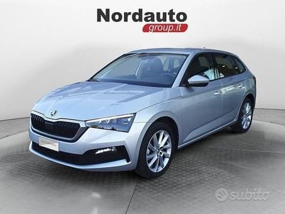 Usata Skoda 110 R Style 110 CV (80 kW) 2023 Grigio Berlina