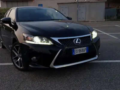 Usata Lexus CT200h Sport Line 99 CV (72 kW) 2014 Berlina