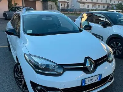 Usata Renault Mégane GrandTour Bose Edition 131 CV (96 kW) 2014 Bianco Station wagon