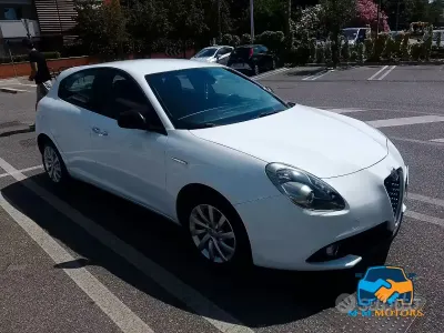 Usata Alfa Romeo Giulietta 120 CV (88 kW) 2018 Bianco Utilitaria