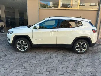 Usata Jeep Compass Limited 140 CV (102 kW) 2018 Bianco SUV