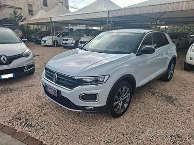 Usata VW T-Roc Advance 115 CV (84 kW) 2018 Bianco SUV
