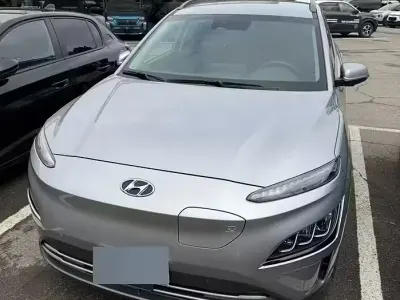 Usata Hyundai Kona 26 kW (36 CV) 2023 Grigio SUV