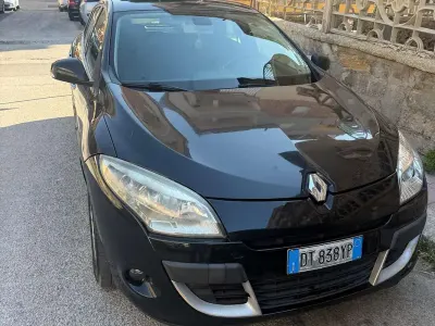 Usata Renault Mégane Dynamique 110 CV (80 kW) 2009 Nero Berlina